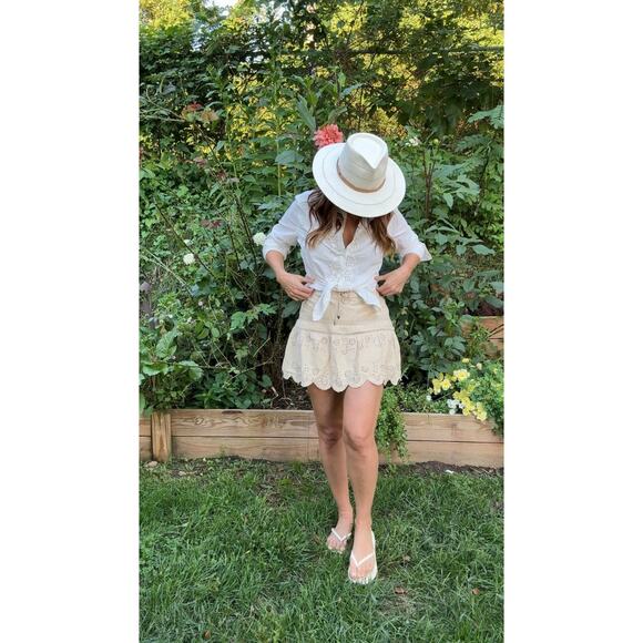 90s Pintuck Embroidered Cotton Blouse - Picture 2 of 8